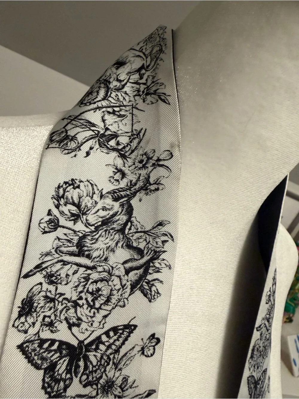 Christian Dior Silk Mitzah Scarf Toile de Jouy Animals Black/White